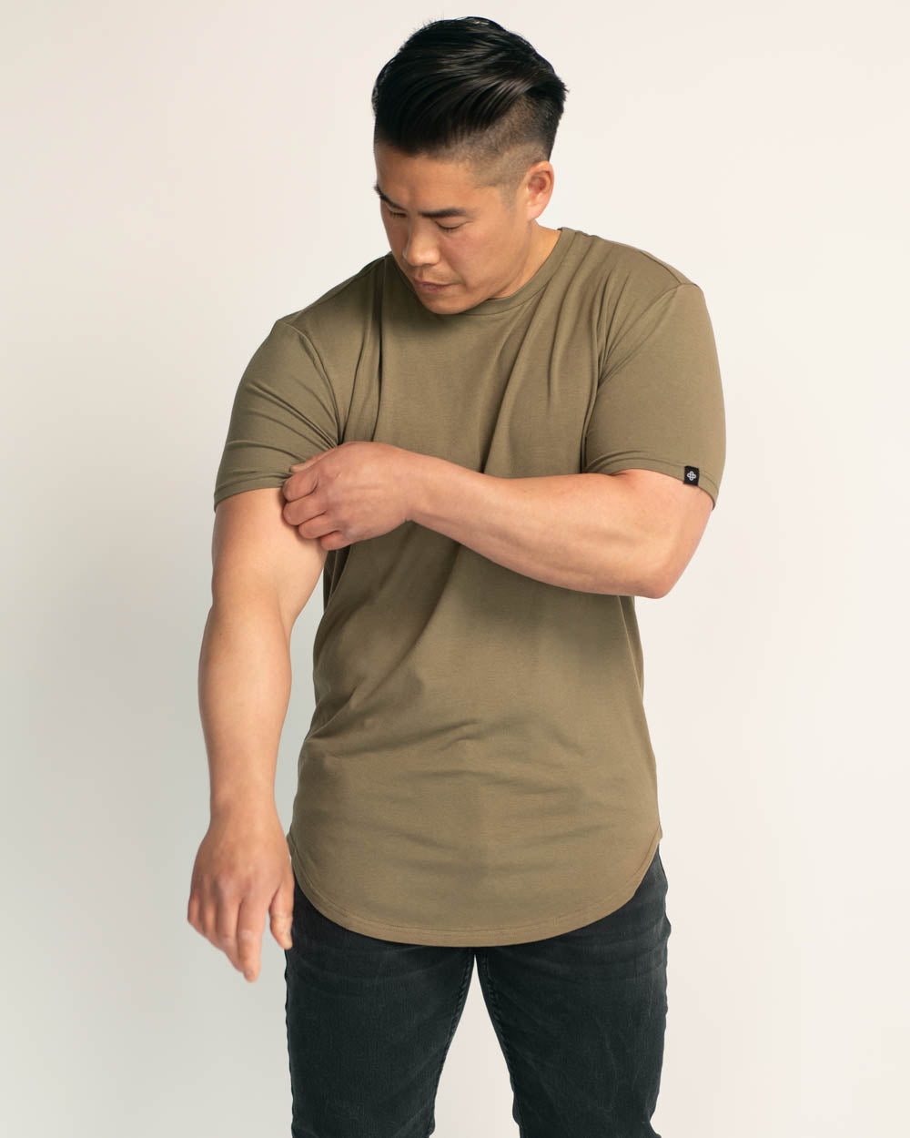 aura arc olive front men's clothing t-shirts